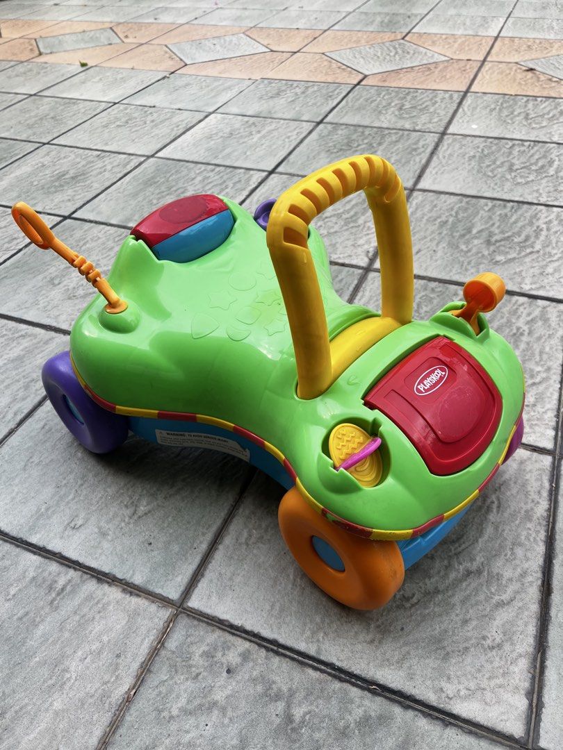 Playskol Walker (Category: Infant Playtime) located in Puchong. Submitted by enoughchildren (Listing ID 1463640813, Image 1). Description: Can be sit as car or can be fold up for walking practice .