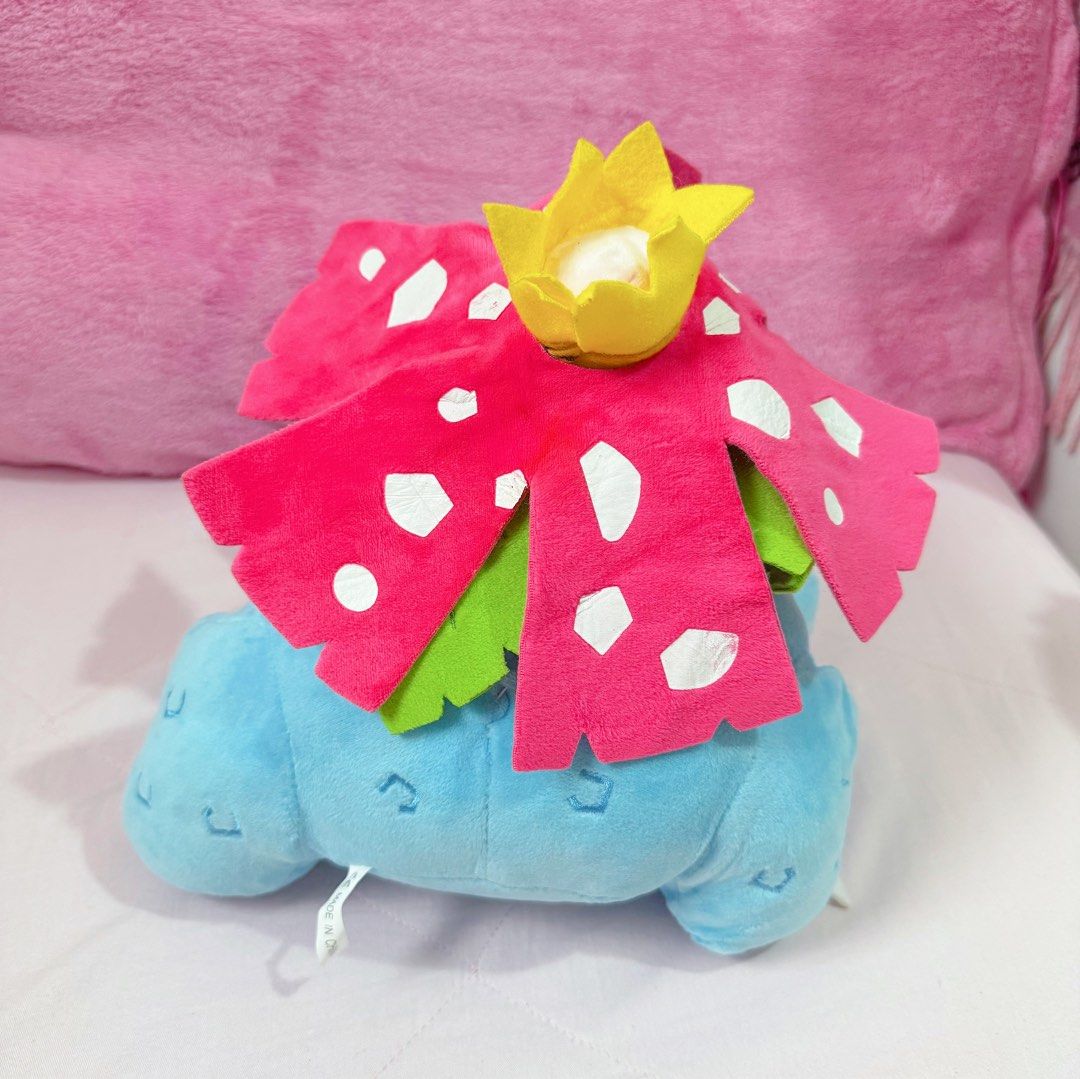 Pokemon Venusaur Big Plush (Category: Plushies & Soft Toys) located in Manila. Submitted by ashyyel_ (Listing ID 1463681598, Image 3). Description: made in china.