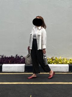 (Kategori: ) berada di . Dikirim oleh urnextdrobe (ID iklan 1463694958, Gambar 1). Deskripsi: .