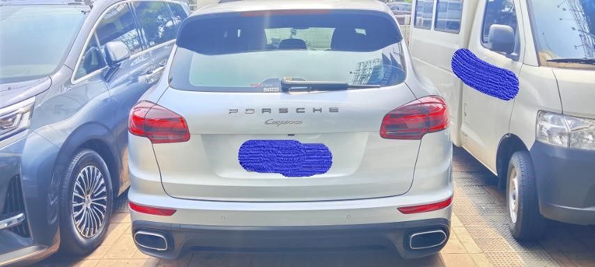 Porsche Cayenne 3.6 (A) (Category: Used Cars) located in Quezon City. Submitted by sergioongjr (Listing ID 1463560356, Image 2). Description: 🚘 2018 Porsche Cayenne 3.6 V6 — Very Low Mileage 2018 Porsche Cayenne 3.6 V6 Gasoline Mileage: 16,188 km only Color: Silver Automatic Transmission 6-Cylinder / 3.6L V6 Coding: Monday A well-kept and exceptionally low-mileage Porsche Cayenne. This unit has only 16,188 km on the odometer and presents very we