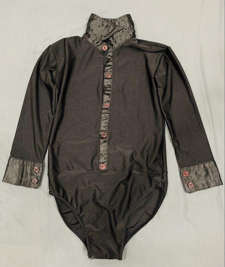 Preloved (Category: Blouses) located in Cebu City. Submitted by ronalynmauring (Listing ID 1463648297, Image 3). Description: Take all BRANDED TOPS Zara Gap and more.