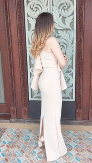 (Category: ) located in . Submitted by momandmecloset (Listing ID 1463641706, Image 1). Description: .