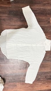 (Category: ) located in . Submitted by nizascloset (Listing ID 1463690538, Image 1). Description: .