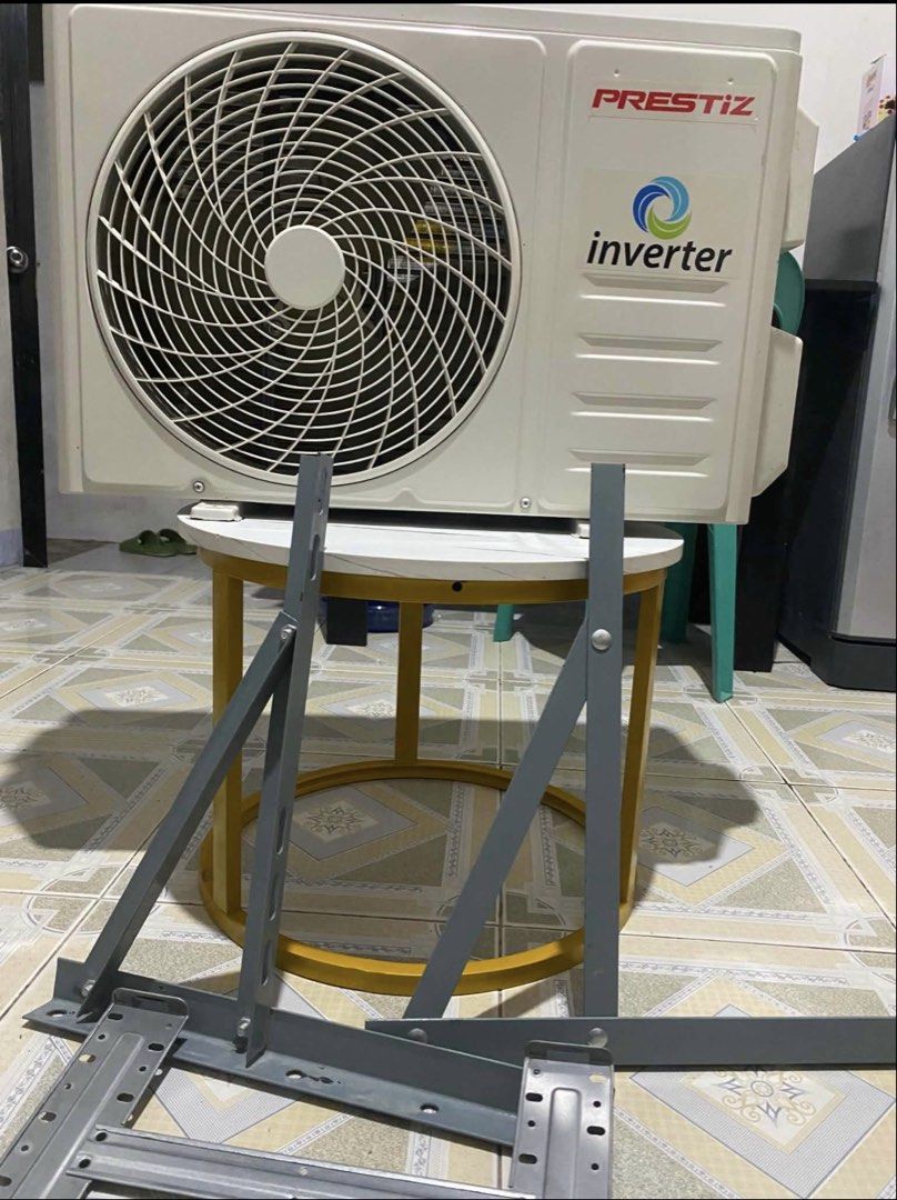 PRESTIZ Inverter Split Type Air Conditioner ACS-09IDYX (Category: Air Conditioning and Heating) located in Quezon City. Submitted by saberonkathleen (Listing ID 1463640030, Image 3). Description: 🔥 *FOR SALE: PRESTIZ INVERTER SPLIT TYPE AIR CONDITIONER 1hp - 3 MONTHS LANG NAGAMIT AND BIHIRA GAMITIN IN A WEEK 📣 DETAILS OF SPECS: ✅ PRESTIZ brand AC 1hp ✅ Split type and Inverter type ✅ With remote control ✅ Complete accessories - bracket, bolts an