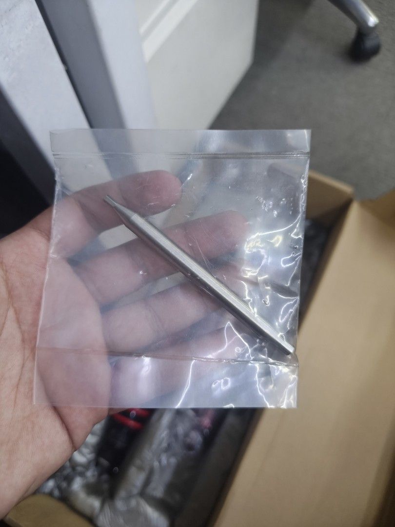 ProFender Air series PCX (Category: Suspension Parts and Accessories) located in Manila. Submitted by zealfox.ede054 (Listing ID 1463666019, Image 3). Description: -Profender air series Pcx -brandnew -Negotiable Offer lang salubungan -Loc. North cal. Or Brgy bungad Qc -Meet up or lalamove -check to sawa no issue -RFS Maling kulay nadeliver.