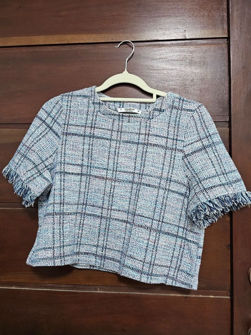 Pull n Bear Tweed top (Category: Blouses) located in Los Banos. Submitted by itsmecathey (Listing ID 1463710825, Image 2). Description: Good as new, can fit S-M.