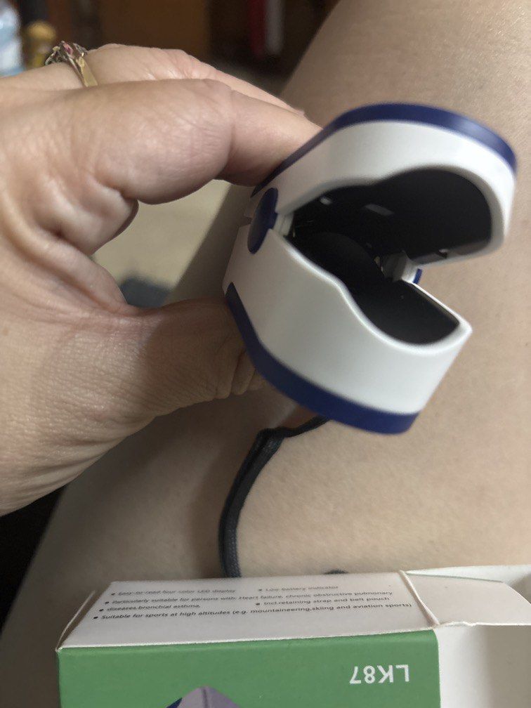 Pulse oximeter (Category: Everything Else Others) located in Manila. Submitted by vintageaccessories (Listing ID 1463692415, Image 2). Description: .