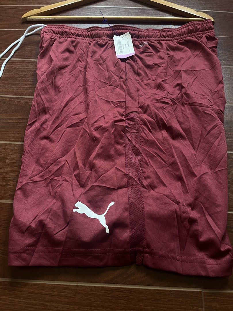 Puma dryCELL athletic shorts (Category: Shorts) located in Enrique B. Magalona (Saravia). Submitted by johnanthon23972 (Listing ID 1463569149, Image 2). Description: Puma dryCELL athletic shorts size Large on tag can fit to medium 32-34 waistline Brandnew Condition Length 20 no issue price: 550 plus shipping fee 84pphp feel free to vouch or video call with item location: Negros Occidental.