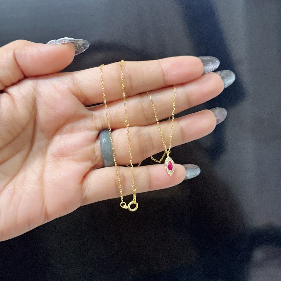 Pure S925 with Natural Ruby Stones Necklace (Category: Necklaces) located in Mandaluyong City. Submitted by Bhinda_Bagelyas_2 (Listing ID 1463609253, Image 1). Description: Pure S925 (18k Gold ) 16-18 inches Natural Ruby Stones With Certificate (pure natural ruby).