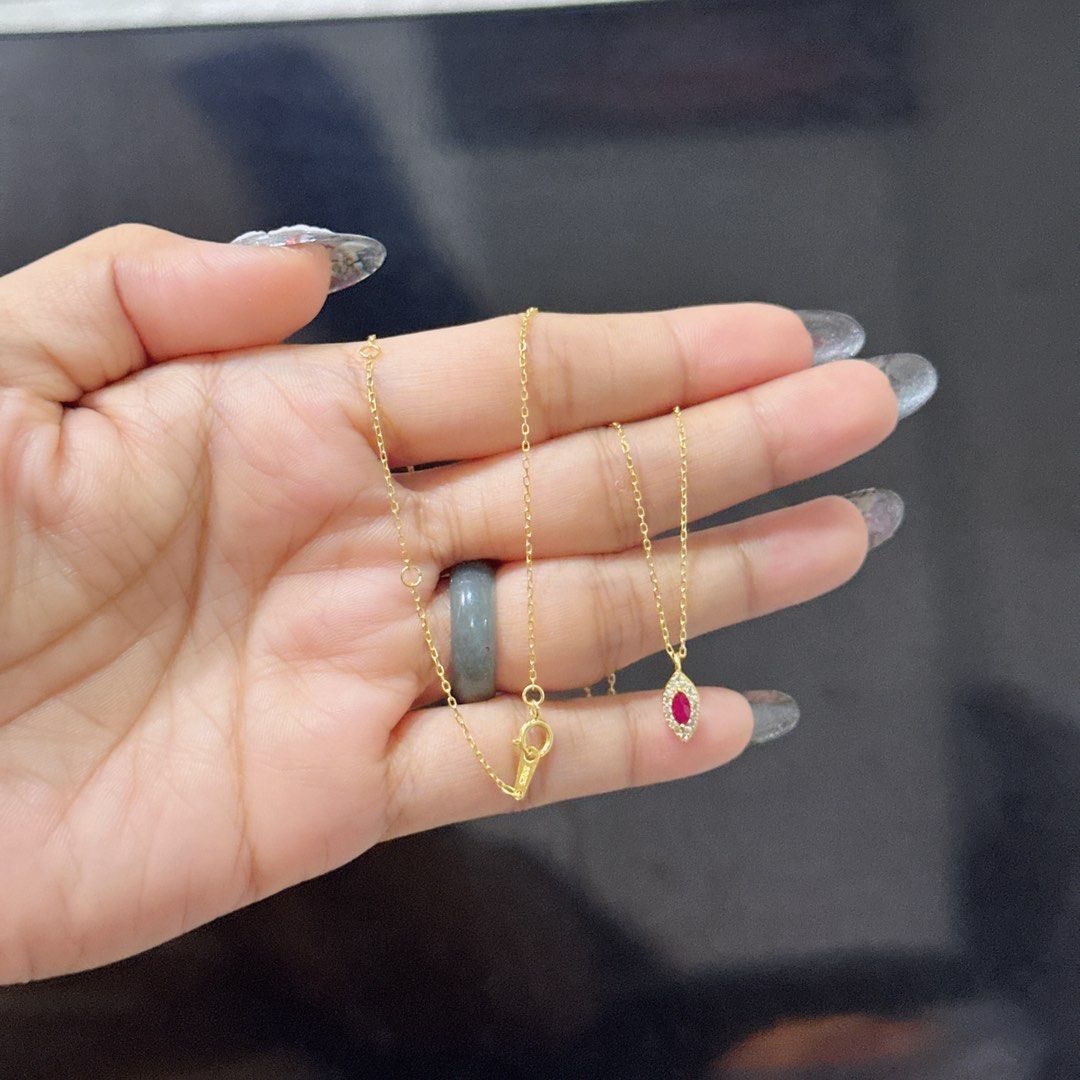 Pure S925 with Natural Ruby Stones Necklace (Category: Necklaces) located in Mandaluyong City. Submitted by Bhinda_Bagelyas_2 (Listing ID 1463609253, Image 3). Description: Pure S925 (18k Gold ) 16-18 inches Natural Ruby Stones With Certificate (pure natural ruby).