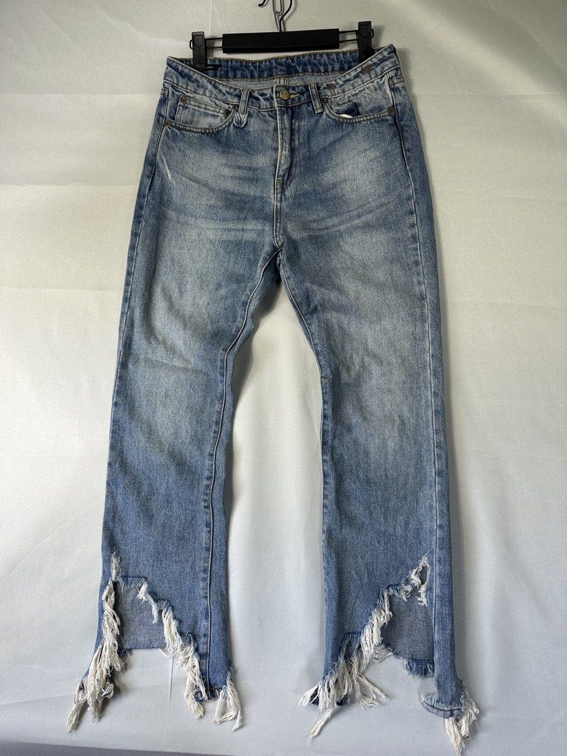 R13 Kick Fit Long Flared Torn Pants (Category: Jeans) located in Cabanglasan. Submitted by thefashiongarage.co (Listing ID 1463621432, Image 1). Description: Title - R13 Model/Name - Kick Fit Long Size on Tag - 26 Conditiion - Excellent Condition with no major issue Dimension (WxLxH) - 14x36 Inches Category- Casual/Y2K Fitting - Flared/Boot Cut Made in - Italy Material - Denim cotton Color - Wash Blue Design - Torn Year - Inclusion - None Note - 