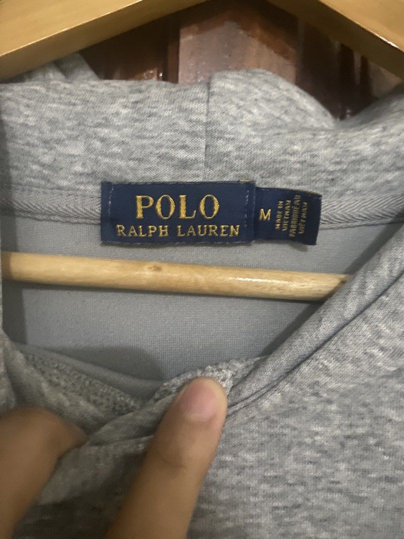 Ralph Lauren - Grey Hoodie (Category: Coats, Jackets and Outerwear) located in Manila. Submitted by miggiescorner (Listing ID 1463674652, Image 2). Description: -Size medium -Never worn -No defects or stains -Gcash payment only -Shipping is included Please message for inquiries!.