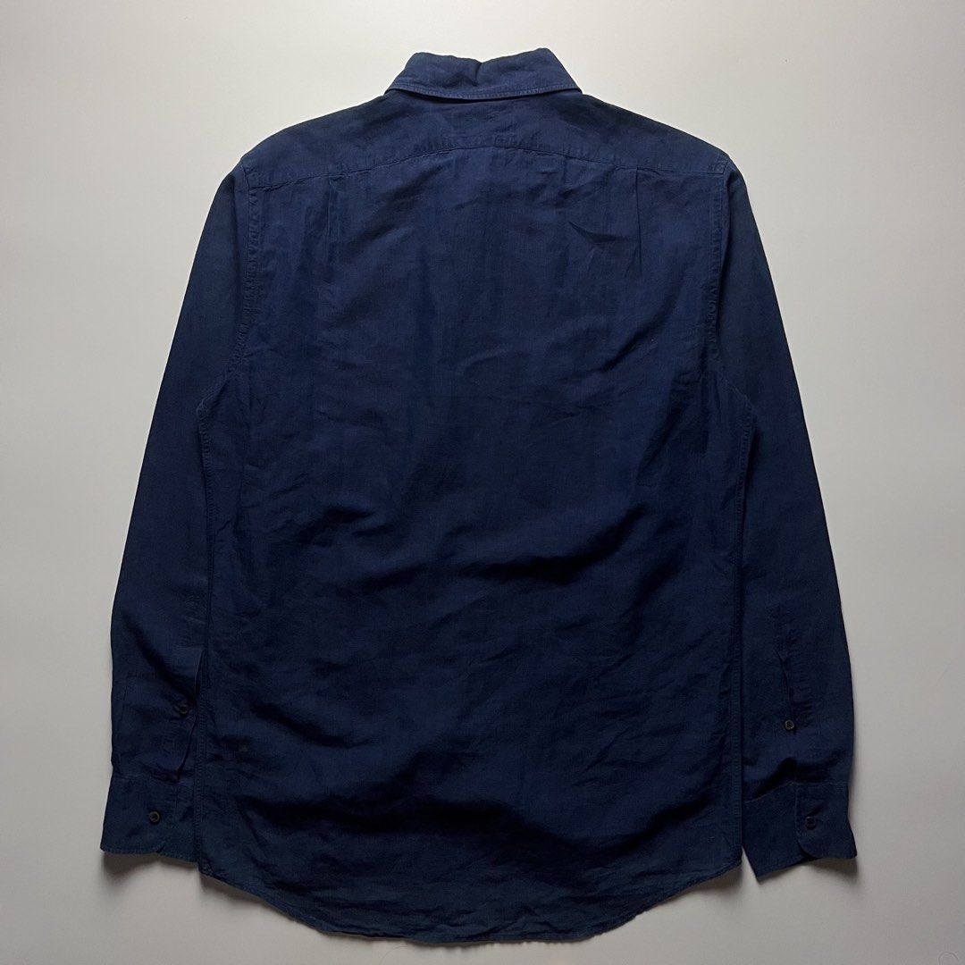 Ralph Lauren Linen Button-down Shirt (Category: Formal Shirts) located in Manila. Submitted by streetsavvy (Listing ID 1463686815, Image 2). Description: Ralph Lauren Linen Button-down Shirt Size: Medium Width: 21” Length: 32” Shoulder: 18” Sleeve Length: 26” Hem: 20” measured in inches Condition: Excellent condition Made in Italy 51% Linen 49% Cotton.