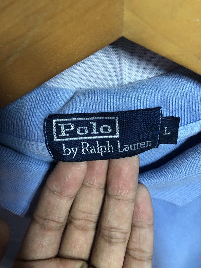 Ralph lauren polo (Category: Tshirts & Polo Shirts ) located in Cagayan de Oro. Submitted by kennymiiiiii (Listing ID 1463660603, Image 3). Description: 23*30 Minimal fade on the neck no visible its folded Need wash posted some stains(washable) C58.