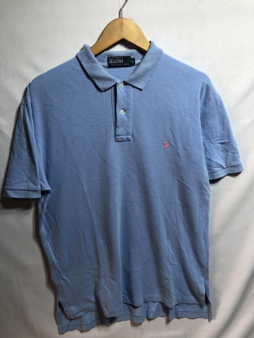 Ralph lauren polo (Category: Tshirts & Polo Shirts ) located in Cagayan de Oro. Submitted by kennymiiiiii (Listing ID 1463660603, Image 1). Description: 23*30 Minimal fade on the neck no visible its folded Need wash posted some stains(washable) C58.