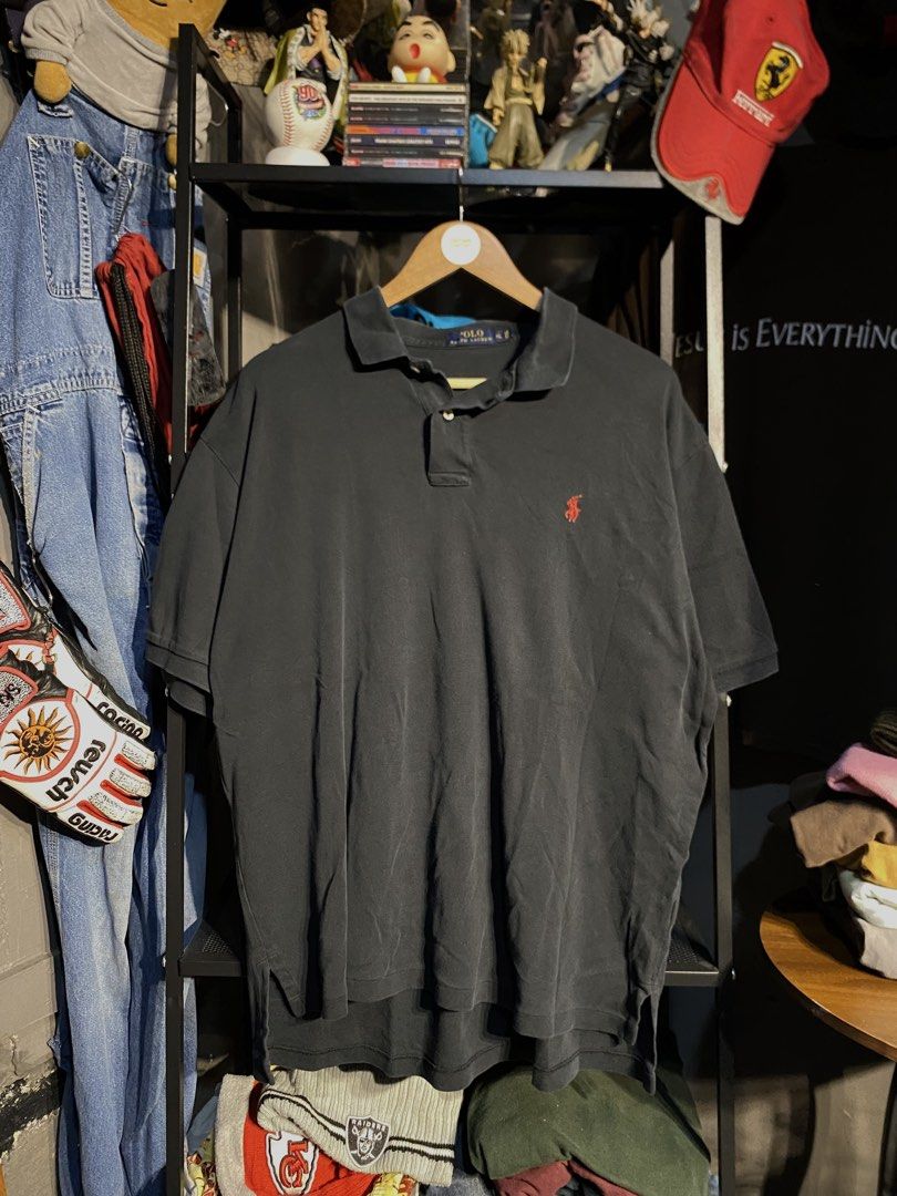 RALPH LAUREN POLO (Category: Tshirts & Polo Shirts ) located in San Pablo. Submitted by genesisllo24149 (Listing ID 1463665615, Image 2). Description: RALPH LAUREN POLO LENGTH -> 31 WIDTH -> 27 ISSUE -> BEAUTIFUL SUNFADE CONDITION -> EXCELLENT DM TO PURCHASE 📥 DISCLAIMER: - Please manage your expectations, posted items are preloved, used & thrifted -Actual color may vary due to lighting -Flaker will be posted.