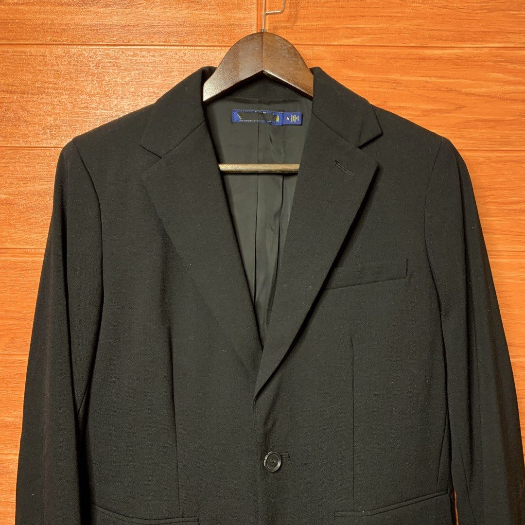 Ralph Lauren RL Coat (Category: Coats, Jackets and Outerwear) located in Quezon City. Submitted by donklasiko (Listing ID 1463635543, Image 3). Description: Condition: 9.5+/10 Pristine condition Issue: non Refer to the dimension 🤗 PM FOR MORE DETAILS NO RETURN, NO EXCHANGE & NO REFUND! ✅I ALSO ACCEPT TRADE/SWAP TO ANYTHING JUST DROP YOUR OFFER Please manage your expectations, this is a secondhand item. What you see is what you get 😊 💵MOP: GCAS