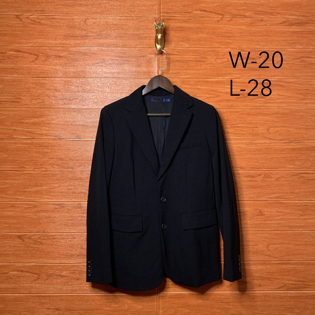 Ralph Lauren RL Coat (Category: Coats, Jackets and Outerwear) located in Quezon City. Submitted by donklasiko (Listing ID 1463635543, Image 2). Description: Condition: 9.5+/10 Pristine condition Issue: non Refer to the dimension 🤗 PM FOR MORE DETAILS NO RETURN, NO EXCHANGE & NO REFUND! ✅I ALSO ACCEPT TRADE/SWAP TO ANYTHING JUST DROP YOUR OFFER Please manage your expectations, this is a secondhand item. What you see is what you get 😊 💵MOP: GCAS