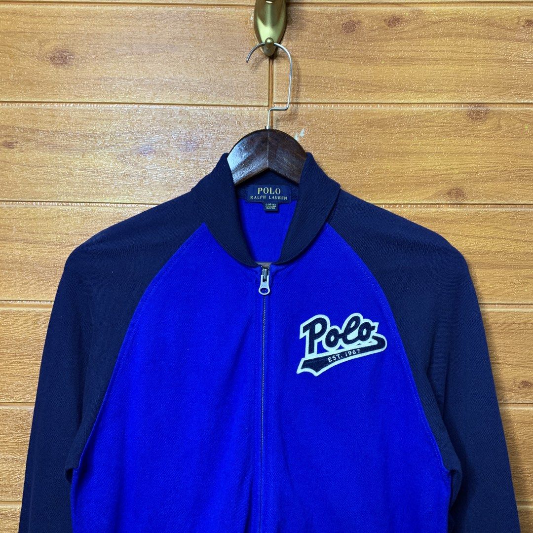 Ralph Lauren RL POLO Jersey Jacket (Category: Coats, Jackets and Outerwear) located in Quezon City. Submitted by donklasiko (Listing ID 1463638125, Image 3). Description: Condition: 9.5+/10 Pristine condition Issue: non Refer to the dimension 🤗 PM FOR MORE DETAILS NO RETURN, NO EXCHANGE & NO REFUND! ✅I ALSO ACCEPT TRADE/SWAP TO ANYTHING JUST DROP YOUR OFFER Please manage your expectations, this is a secondhand item. What you see is what you get 