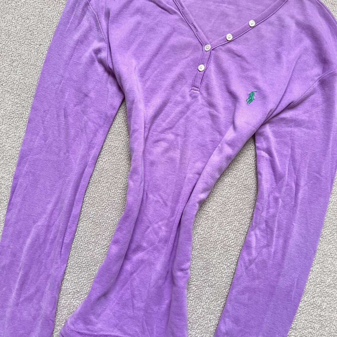 ralph lauren violet henley top (Category: Longsleeves) located in Limay. Submitted by budolfindsrawrawr (Listing ID 1463721028, Image 3). Description: ralph l4ur3n violet henley top - xs on tag l23.5 b32-34 - white small stain in right pits.