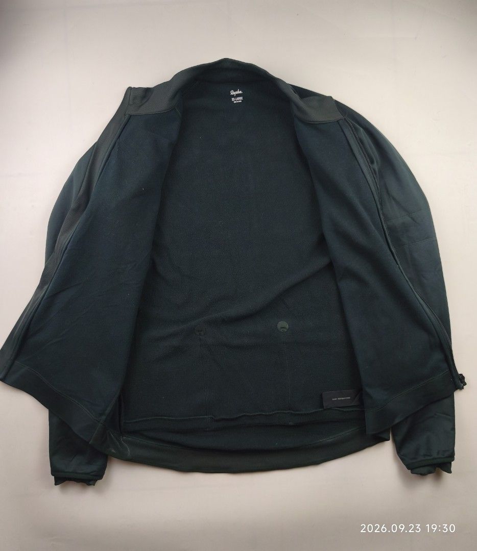 Rapha core winter jacket (Category: Activewear) located in Manila. Submitted by corner_finds (Listing ID 1463670136, Image 2). Description: The RAPHA Core Winter Jacket - SCA Dark Green is a cycling jacket designed for cold-weather riding. Its primary purpose is to provide insulation and protection from wind and light rain during winter cycling activities. Suitable for road cyclists and commuters, this jacket is part of Rapha's Core range, known 