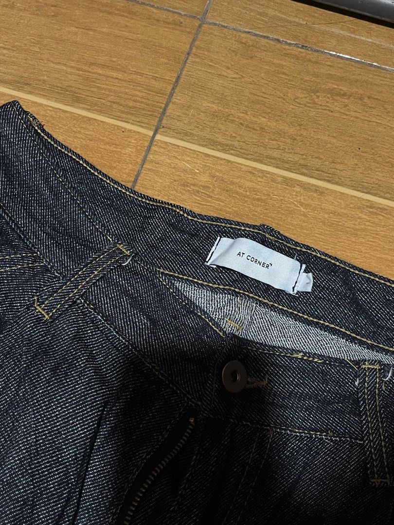 Raw denim pants (Category: Jeans) located in Manila. Submitted by xyreshan (Listing ID 1463680023, Image 3). Description: Raw denim size: 32 waist 41 length 15 thigh 12 leghole used twice only at corner brand.