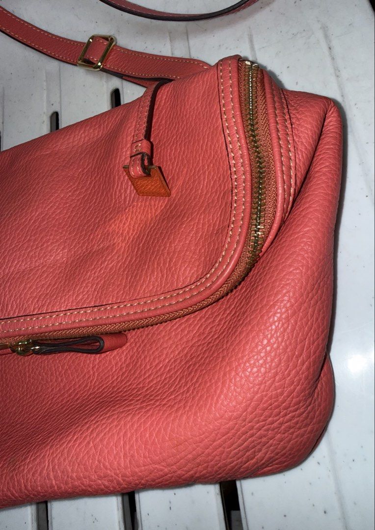 Rebeanco (Category: Luxury Bags & Wallets) located in Manila. Submitted by jm_jm88 (Listing ID 1463607474, Image 3). Description: Measurement 22cm c 38cm.
