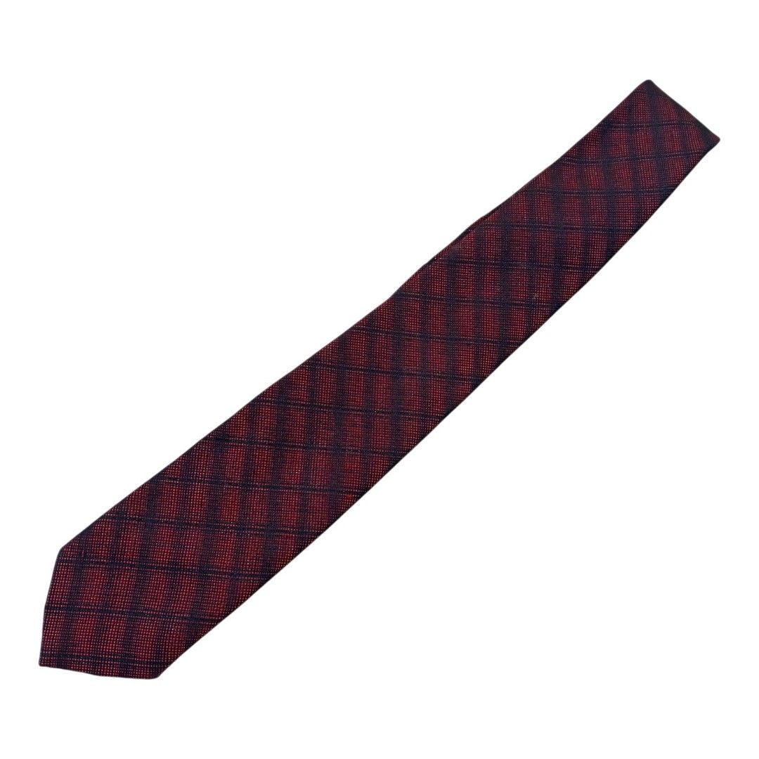 Red & Black Grid Check necktie (Category: Ties) located in Abucay. Submitted by gibzzz123 (Listing ID 1463573733, Image 1). Description: • All items are ON HAND and ready to be shipped/picked up. • Items are preloved/ukay, so please expect minimal signs of usage unless stated otherwise. • No major issues — good condition unless otherwise indicated in the listing. • Actual color may slightly vary due to lighting and screen settings. • All availabl
