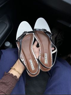 (Category: ) located in . Submitted by aaans. (Listing ID 1463672803, Image 1). Description: .