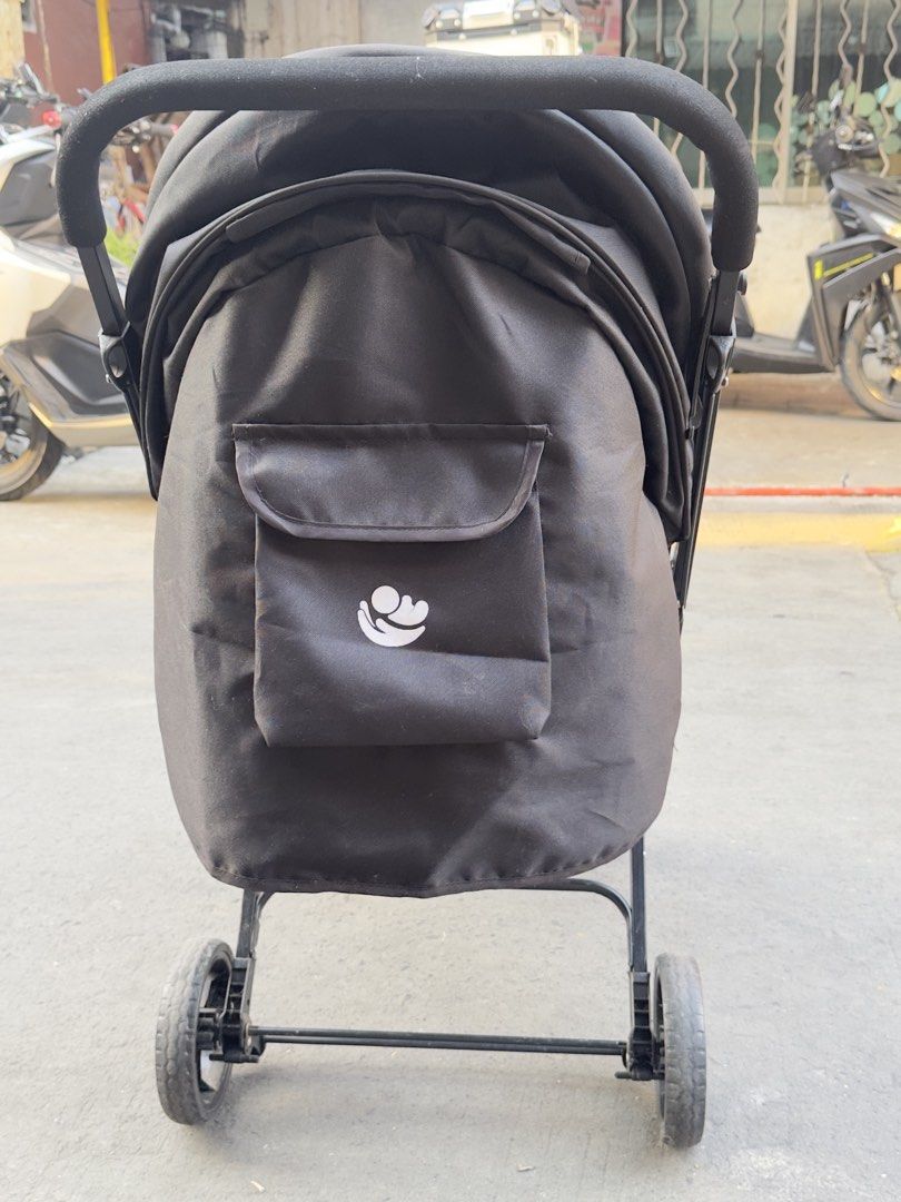 REVERSIBLE STROLLER (Category: Strollers) located in Manila. Submitted by jhengvilla85467 (Listing ID 1463587792, Image 2). Description: Location: MANILA PRICE IS NEGOTIABLE..