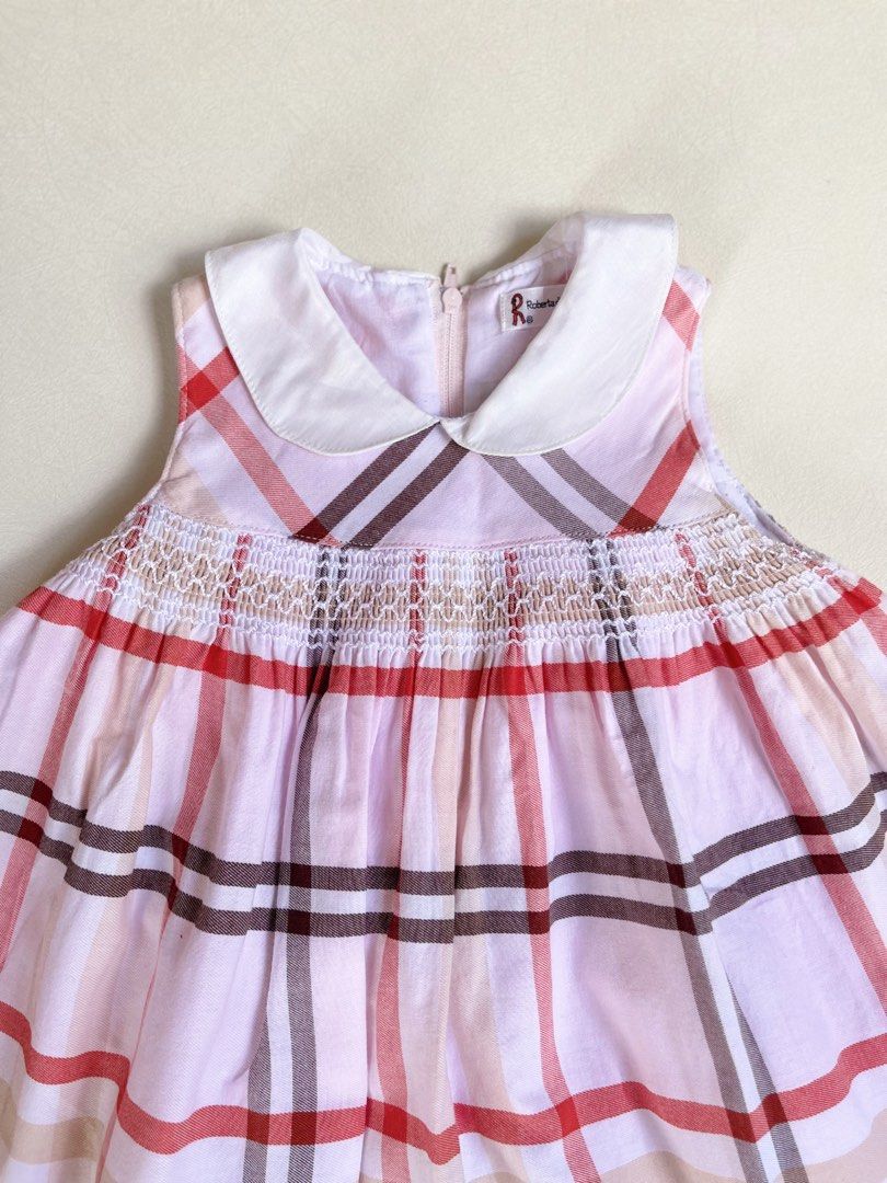 Roberta di Camerino 🇮🇹 Dress/Top (Category: Babies & Kids Fashion) located in Bayombong. Submitted by whimsystuff (Listing ID 1463625457, Image 2). Description: Roberta di Camerino 🇮🇹 Italian luxury brand 12-18 m as dress upto 3Y as top Good as new.