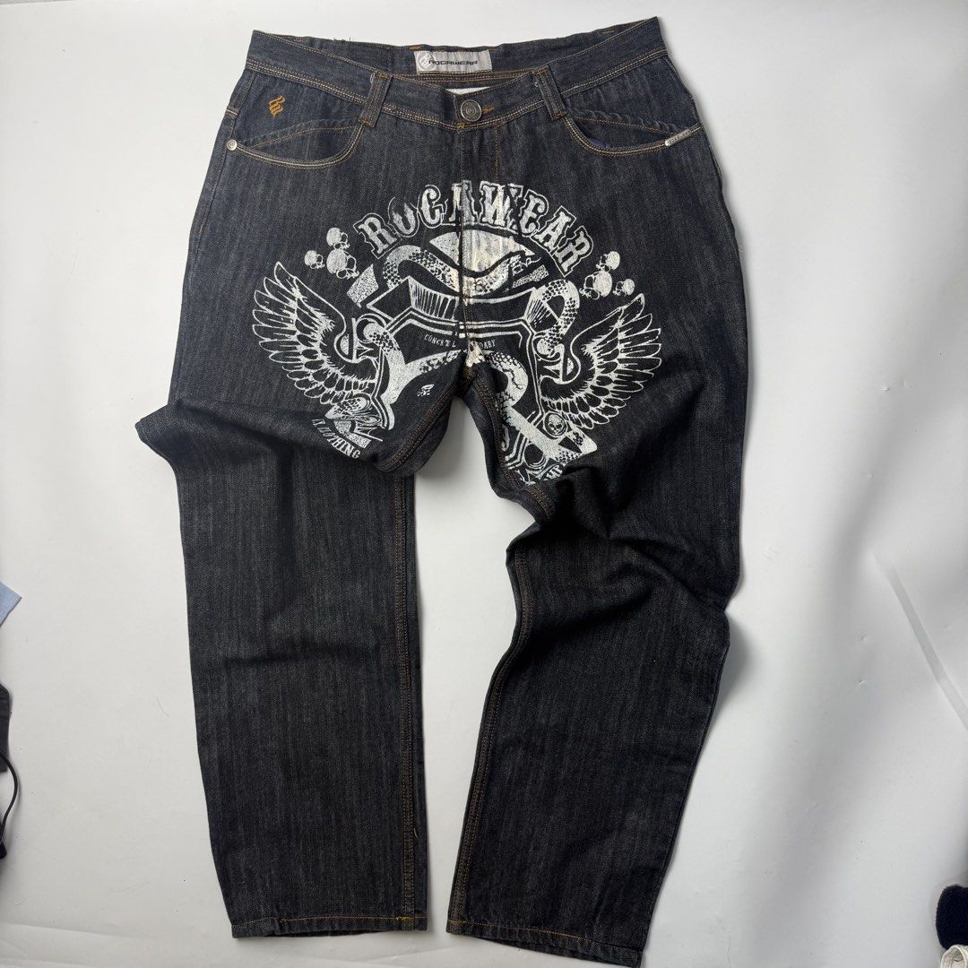 Roca Wear (Category: Jeans) located in Quezon City. Submitted by beastmnl (Listing ID 1463670253, Image 1). Description: Size 38 Length 46 Inseam 34 Leg Opening 9.