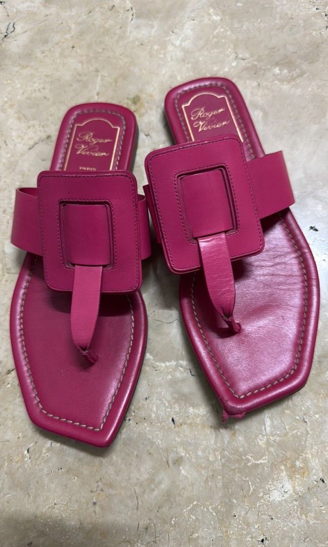 Roger vivier 38 decluttering sale (Category: Sneakers & Footwear) located in San Juan City. Submitted by dailydealsphest2010 (Listing ID 1463664002, Image 1). Description: 100% authentic decluttering sale same day delivery .