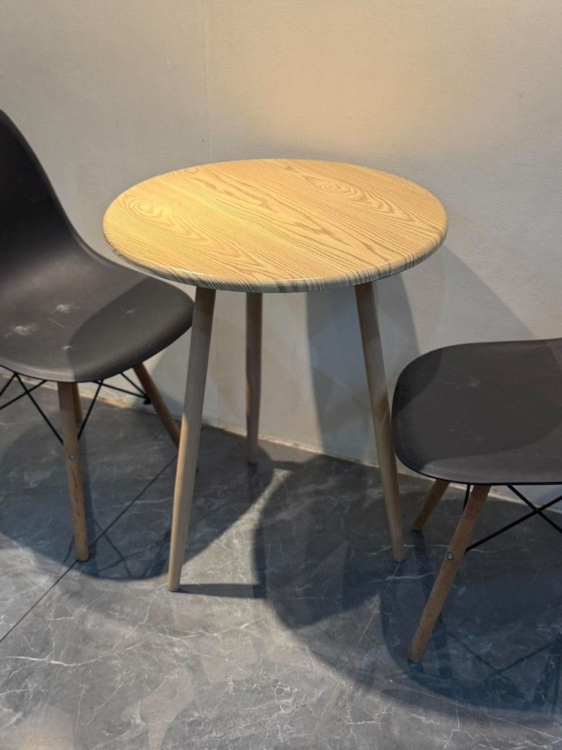 Round Wood Grain Table with 2 Black Chairs (Category: Tables & Sets) located in Quezon City. Submitted by kcofficefurnitures (Listing ID 1463709714, Image 2). Description: 🖤 ROUND TABLE & 2 CHAIRS SET Modern Round Table with 2 Dining/Accent Chairs Perfect for small dining areas, cafés, coffee shops, office pantry, reception areas, condos, and home spaces. Simple and elegant ang design, kaya madaling i-match sa iba't ibang interiors. ✨ SET INCLUD