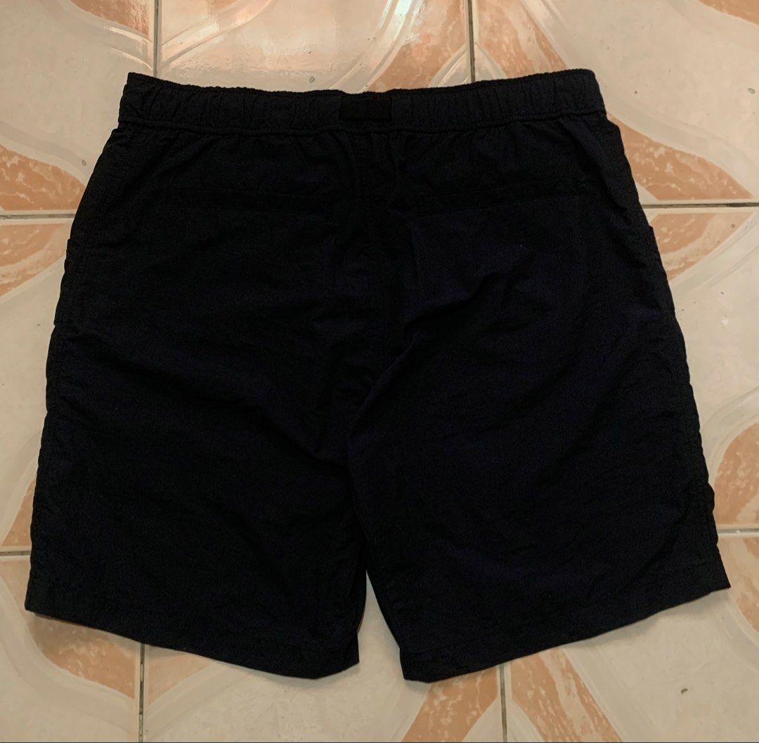 SALE (Category: Shorts) located in Manila. Submitted by rustylopez10023 (Listing ID 1463666525, Image 3). Description: UNIQLO GEARD SHORT EXCELLENT CONDI C.R :9.7/10 >w: 34 to 36 >l: 19 NO ISSUE EXCELLENT ITEM GUARANTEED AUTHENTIC 499 + sf 📍 MINALIN PAMPANGA Unli Vouch & Video Call For Safety.