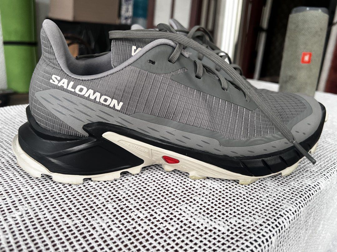 Salomon Alpha Cross 5 (Category: Sneakers) located in Paranaque City. Submitted by closetclub308 (Listing ID 1463688639, Image 2). Description: Salomon Alpha Cross 5 Mens UK 8.5 | US 9 Lightly used— used around 2x only (used in gym only and not in running) Sole in great condition RFS: not into trail running .
