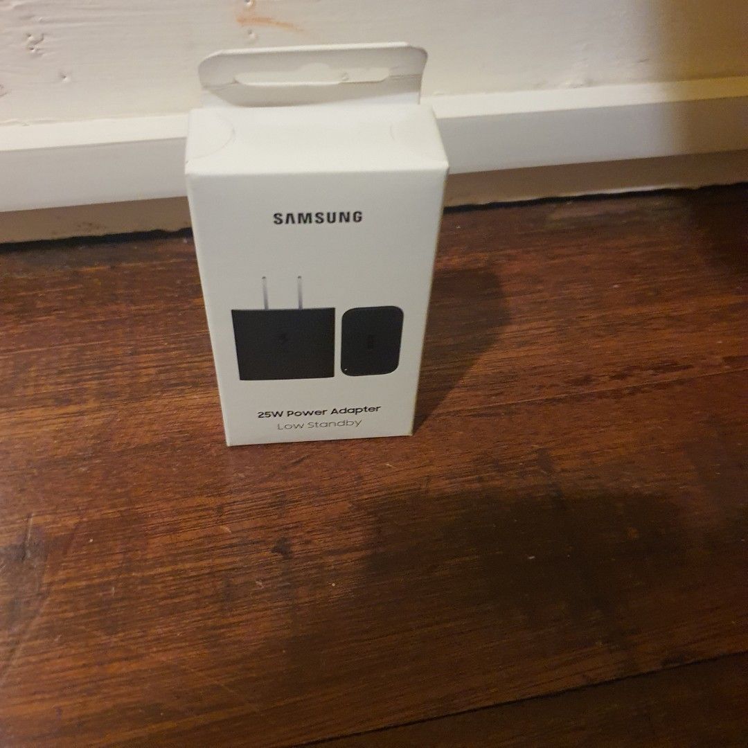 Samsung 25w super fast charger (Category: Craft Supplies & Tools) located in Pasig City. Submitted by mr.bargaindeal (Listing ID 1463561209, Image 2). Description: .