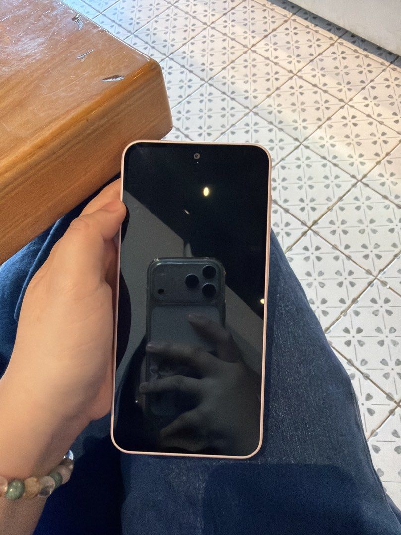 Samsung A27 5G 128 GB (Category: Samsung) located in Manila. Submitted by littlepuffyyyyy (Listing ID 1463560294, Image 3). Description: Original Price 25k + Selling for 20k negotiable Comes with Box, Charger adaptor and cord Will send more pics if needed Please search Samsung Store for Specs and Features RFS: Originally to be used for work, however I found a new replacement. .