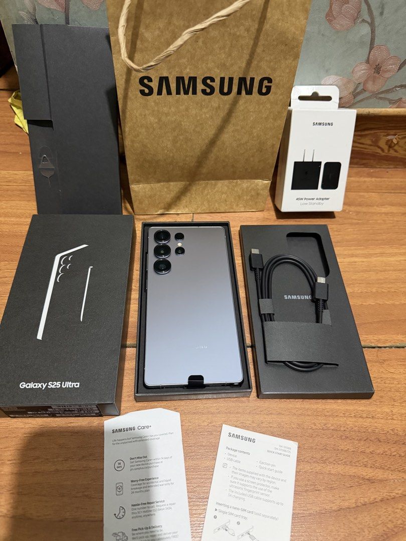 Samsung S25 Ultra 5g (Category: Samsung) located in Rizal. Submitted by yjheyn (Listing ID 1463701901, Image 2). Description: Good as brandnew.. halos d nagamit..see pics to appreciate..no issue.. kyo n lng gagawa ng issue..test gang mgasawa kyo..not financing..open line ..NTC.. 12/256gb..