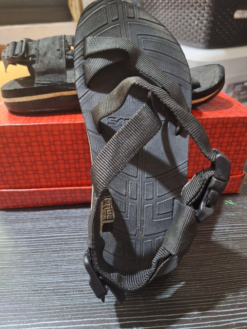 Sandugo Black Sport Sandals (Category: Flats & Sandals) located in Quezon City. Submitted by gnew024102 (Listing ID 1463599992, Image 3). Description: - Brand: Sandugo - Color: Black - Style: Sport Sandals - Features: Adjustable straps with buckle closure, durable sole with good grip - Ideal for: Outdoor activities, casual wear, adventures.