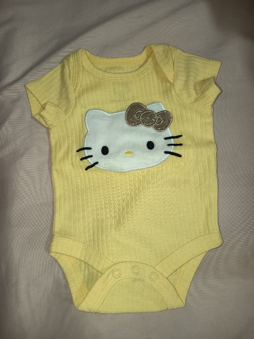 Sanrio Hello Kitty Onesie NB (Category: Babies & Kids Fashion) located in Jose Panganiban. Submitted by louisecheese (Listing ID 1463575101, Image 2). Description: -USED ONCE ONLY (Big baby sikip agad) - Adorable yellow Kitty onesie - Comfortable short sleeves - Soft cotton blend fabric - Easy snap closure at the bottom - Ideal for everyday wear or as a gift.