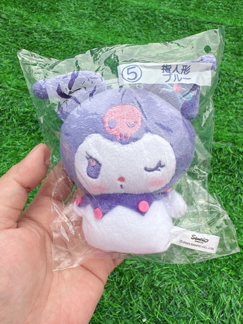Sanrio Kuromi Finger Puppet (Category: Plushies & Soft Toys) located in Manila. Submitted by ronoarabbit.ph (Listing ID 1463575363, Image 1). Description: - Kuji item - Color: Purple and white with pink accents - Features original Sanrio tag - Small size, ideal for bag charms or keychains - Perfect gift for any Sanrio enthusiast 📌Payment First Policy, NO COD 📌 First to pay, no long reservations 📍Loc: Manila .