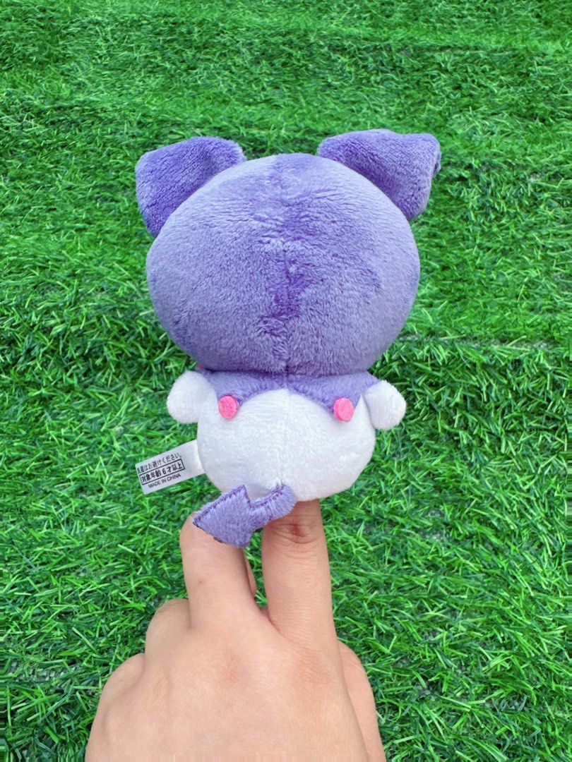 Sanrio Kuromi Finger Puppet (Category: Plushies & Soft Toys) located in Manila. Submitted by ronoarabbit.ph (Listing ID 1463575363, Image 3). Description: - Kuji item - Color: Purple and white with pink accents - Features original Sanrio tag - Small size, ideal for bag charms or keychains - Perfect gift for any Sanrio enthusiast 📌Payment First Policy, NO COD 📌 First to pay, no long reservations 📍Loc: Manila .