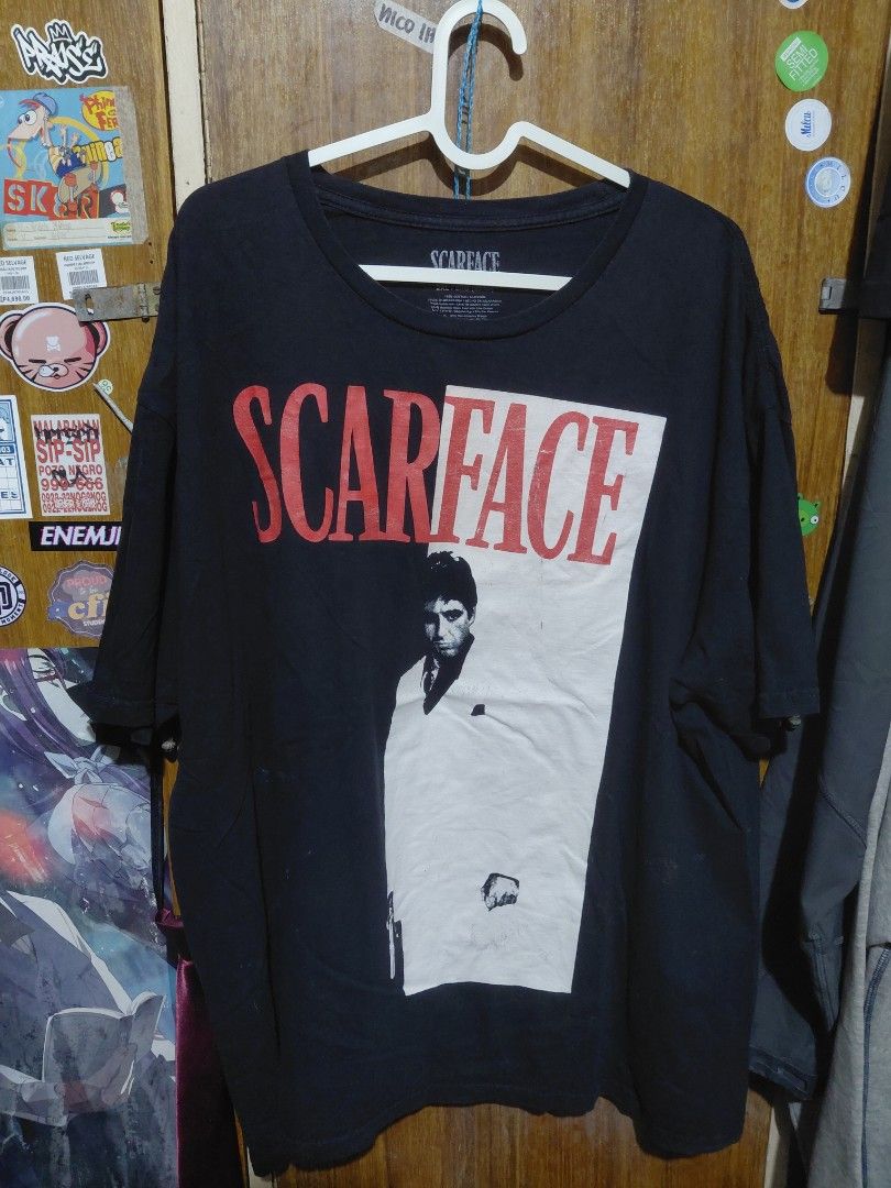 Scarface Long Sleeve T-Shirt (Category: Tshirts & Polo Shirts ) located in Imus. Submitted by frootiloots4103 (Listing ID 1463718411, Image 1). Description: - Black long sleeve t-shirt - Features a Scarface graphic print - Size: 2XL (fits 50/52) - Measurements: 26" wide, 29" long - Material: 100% Cotton - Ideal for Scarface movie enthusiasts OPEN FOR NEGO (best if aspack) 📍Imus, Cavite 4103 Can do meetups within Imus Area 🚚 J&T or Lalamove 📨 D