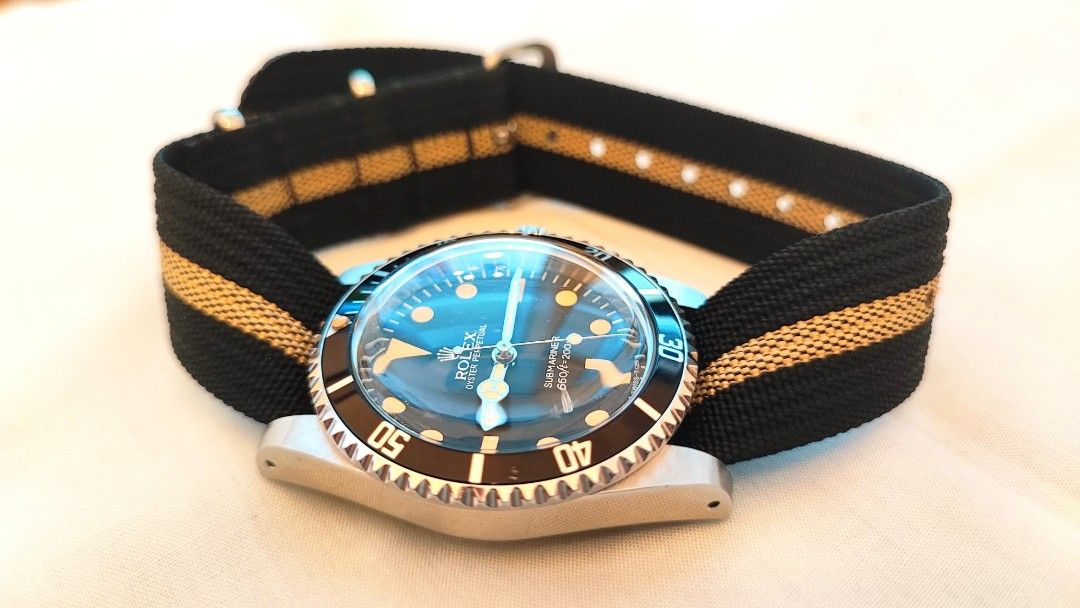 Seiko 1970 Rolex 5513 Submariner Mod (Category: Luxury Watches) located in Manila. Submitted by steelrat (Listing ID 1463633243, Image 1). Description: Please note that these are my personal watches. I’m a European expatriate and I am simply re-organizing my watch collection. Looking for that legendary vintage Rolex 5513 aesthetic, but don’t feel like taking out a second mortgage or crying when you accidentally bang it against a door frame? Enter