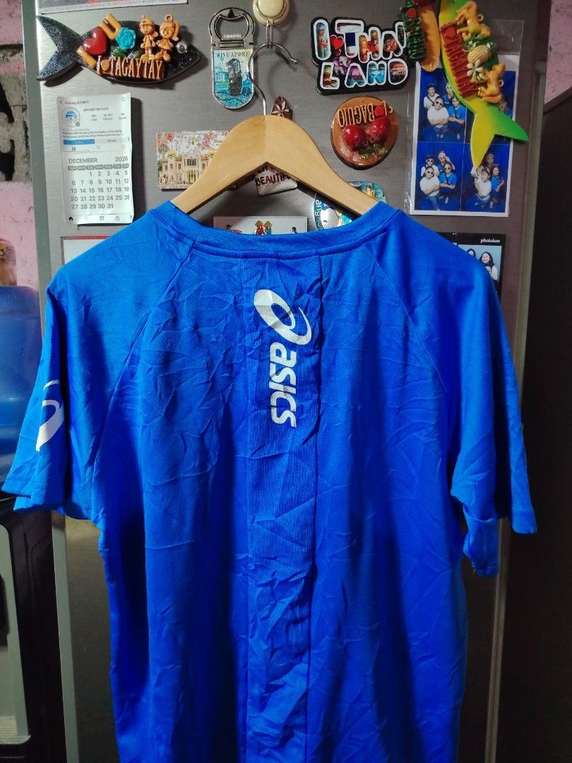 Seiko x Asics Drifit Tee (Category: Tshirts & Polo Shirts ) located in General Santos City (Dadiangas). Submitted by rafaelmir09800 (Listing ID 1463694419, Image 3). Description: - Blue t-shirt - Features Seiko logo on front - Asics logo on back and sleeve - Made by Asics - Ideal for sports or casual wear - Comfortable and breathable fabric.