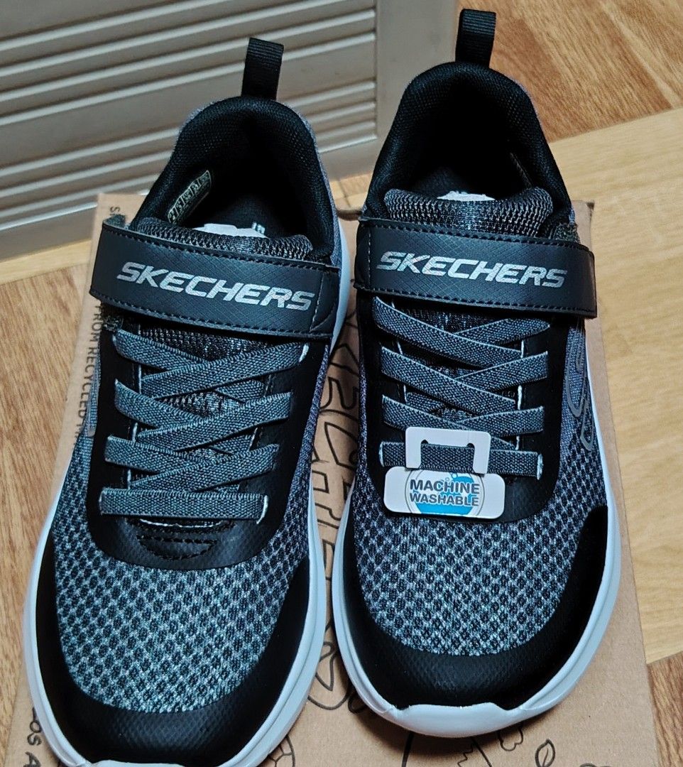 Skechers Kids - Size 4 (Category: Babies & Kids Fashion) located in Paranaque City. Submitted by dudezz1222 (Listing ID 1463578865, Image 1). Description: - Skechers sneakers for kids, brand new, Size 4 - Easy velcro strap and laces - Machine washable - super convenient for parents! - Great for everyday wear and active play - Comes in original box - Get them before they're gone!.
