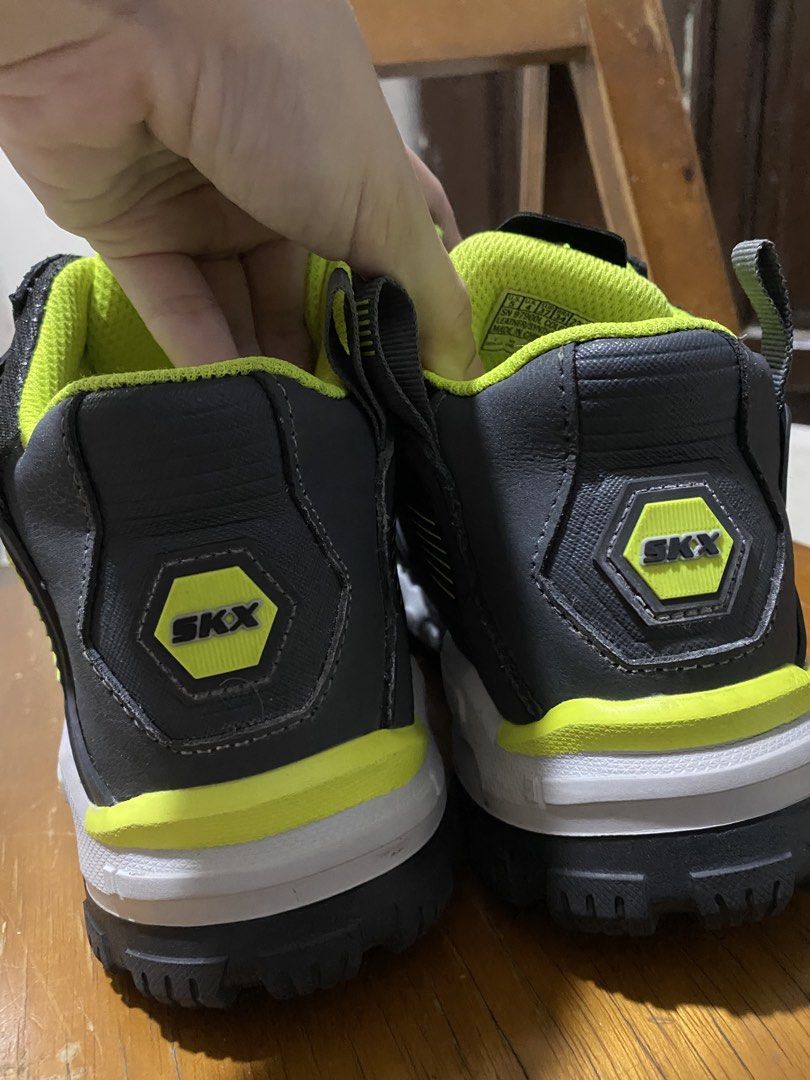 Skechers Shoes (Category: Sneakers) located in Cavite. Submitted by jaffahediah_12 (Listing ID 1463604813, Image 2). Description: 23.5 cm Like new condition Must Read - All items are preloved Payments first via G. - Always limit your expectation when buying. - Some may have flaws, dirts and stains but no major flaws and all items are wearable. Thank you and happy online shopping :) .