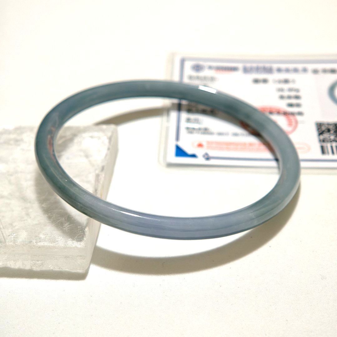 Slim Bluewater Guatemala Jade Bangle Jadeite 60.7mm Dingdang (Category: Bracelets) located in Makati City. Submitted by lily.lala (Listing ID 1463665914, Image 1). Description: Slim Bluewater Guatemala Jade Bangle Jadeite 60.7mm Dingdang - unused personal collection Payment: gcash/bank Delivery: lalamove/grab/lbc Rfs: downsizing.