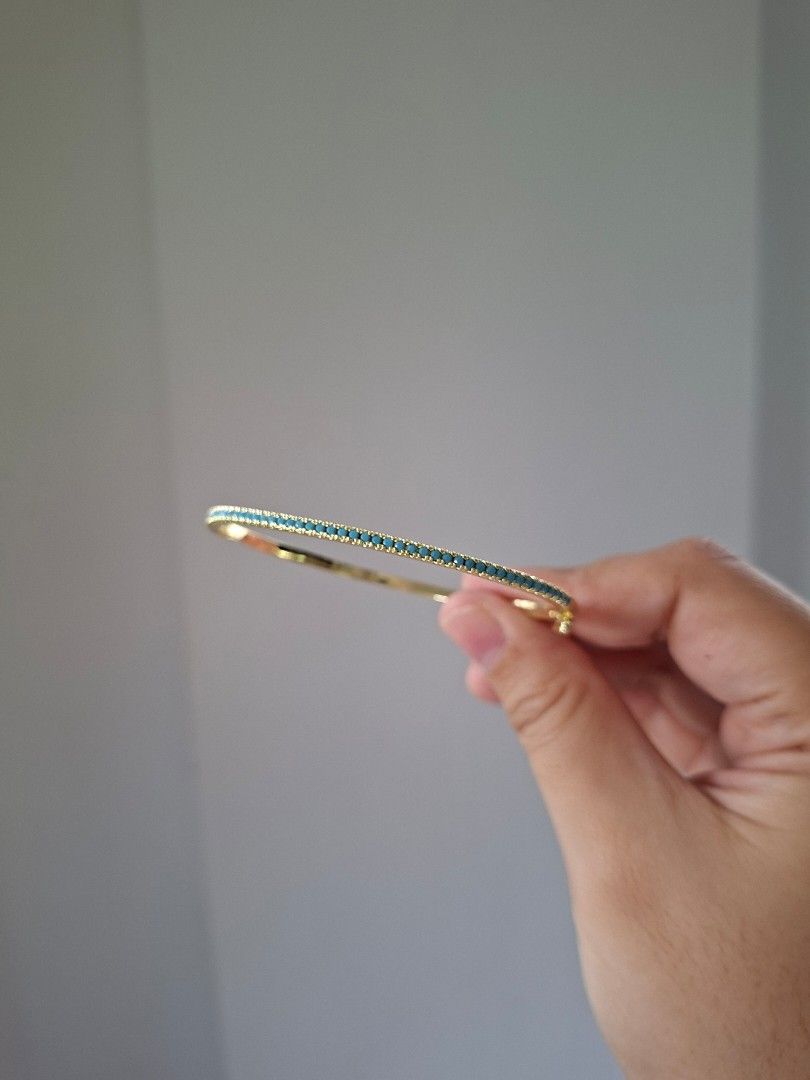 Slim Turquoise Simple Mijimalist Bangle Bracelet (Category: Bracelets) located in Dasmarinas. Submitted by danabrie22 (Listing ID 1463587765, Image 1). Description: brand new - stainless steel - cubic zirconia stones 10/10 condition from Hongkong.